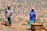 Cameroon working women in a beautiful background